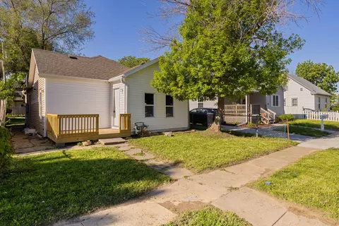 919 Avenue C, Council Bluffs, IA 51503