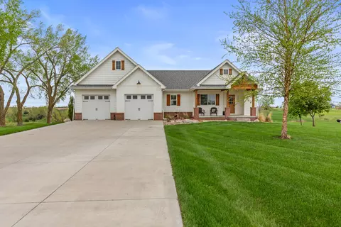 3369 Meriwether Lewis Ln, Missouri Valley, IA 51555