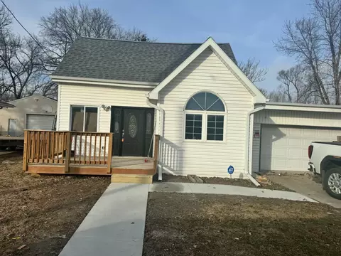 2708 Avenue L, Council Bluffs, IA 51501