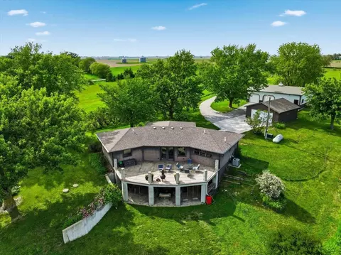 15819 525th St, Griswold, IA 51535