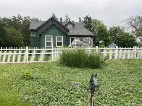 2460 Norton Ave, Logan, IA 51546