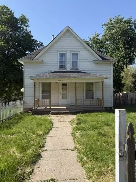 810 E Washington Ave, Red Oak, IA 51566