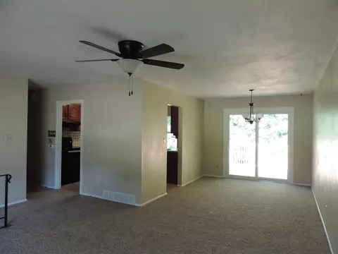 150 Summit, Cedar Falls, IA 50613 photo 5