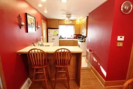 1306 Forest Ave, Waterloo, IA 50702 photo 5