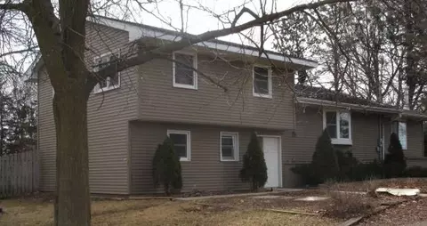 713 Ely Blvd, Walker, IA 52352 photo 1