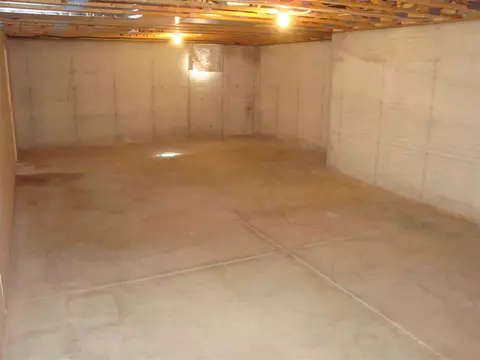 220 E State St, Dike, IA 50624 photo 13