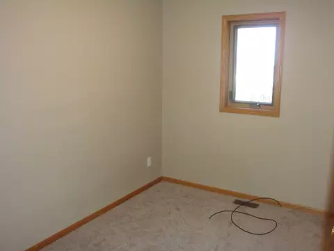 220 E State St, Dike, IA 50624 photo 8