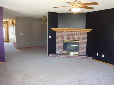 220 E State St, Dike, IA 50624 photo 7
