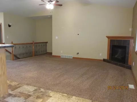 5002 Millenium Dr, Cedar Falls, IA 50613 photo 8