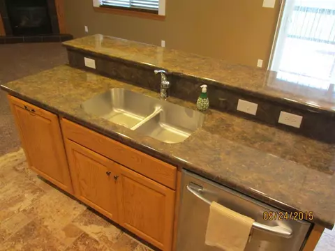 5002 Millenium Dr, Cedar Falls, IA 50613 photo 6