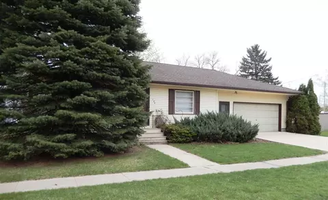 104 Park Ave, Sumner, IA 50674 photo 17