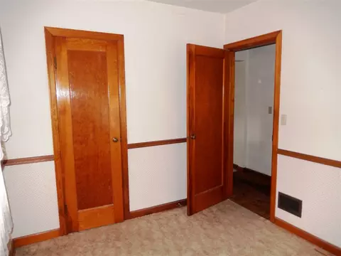 104 Park Ave, Sumner, IA 50674 photo 7