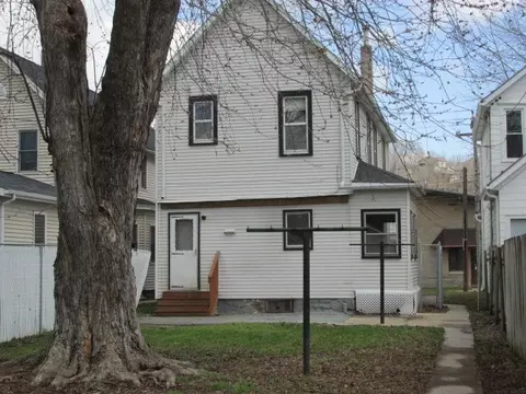 3115 Jackson St, Dubuque, IA 52001 photo 12