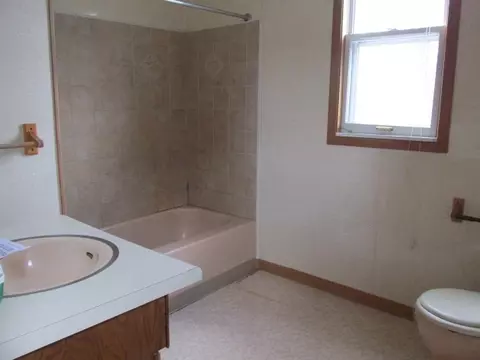 3115 Jackson St, Dubuque, IA 52001 photo 10
