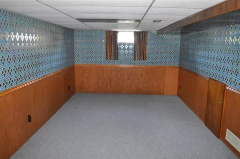104 Main St, Readlyn, IA 50668 photo 9