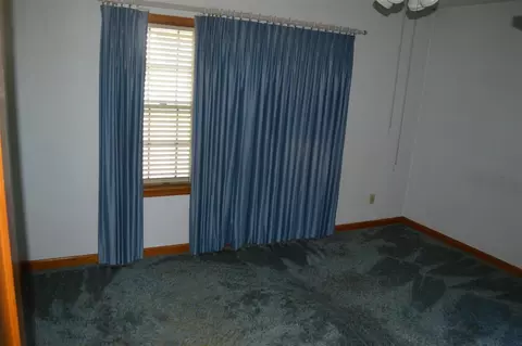104 Main St, Readlyn, IA 50668 photo 5