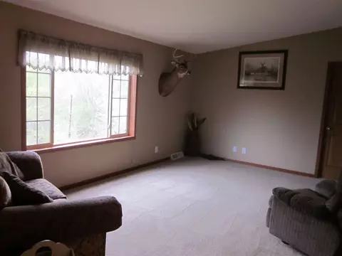 12402 Agate Rd, Elgin, IA 52141 photo 8