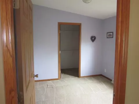 12402 Agate Rd, Elgin, IA 52141 photo 9