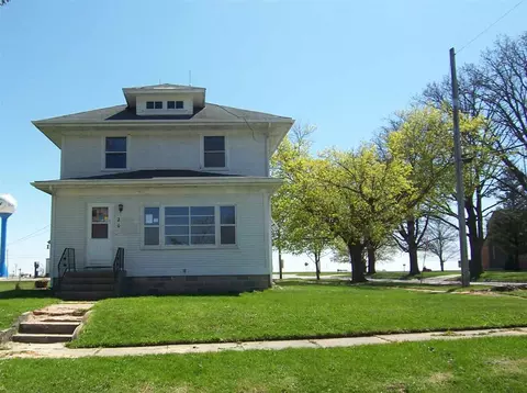 202 7th St, Gladbrook, IA 50635 photo 1