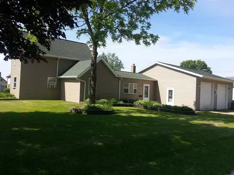 522 E Monroe St, Caledonia, MN 55921 photo 1