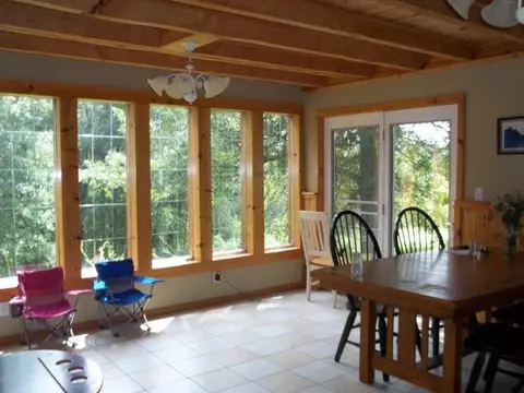 2789 River Rd, Decorah, IA 52101 photo 2