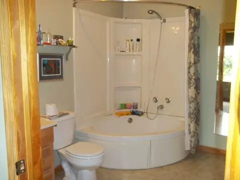 2789 River Rd, Decorah, IA 52101 photo 13