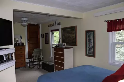 440 E Main St, Denver, IA 50622 photo 6
