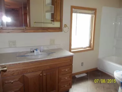 630 Chicago St, Sumner, IA 50674 photo 7
