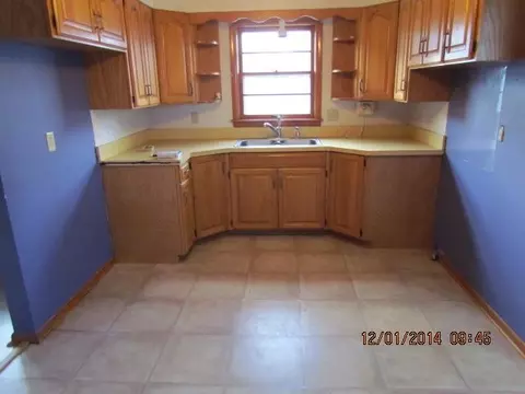 919 Edison St, Dubuque, IA 52001 photo 5