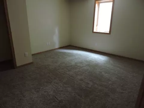 2494 River Rd, Decorah, IA 52101 photo 9