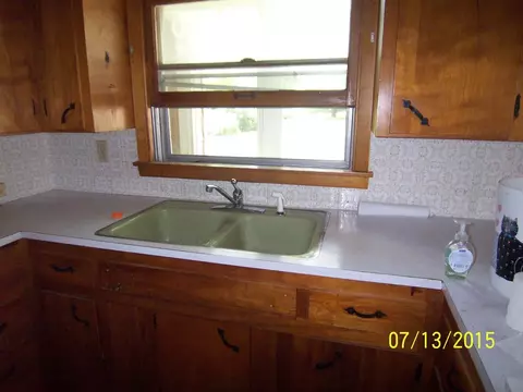 1615 E Mitchell, Waterloo, IA 50702 photo 10