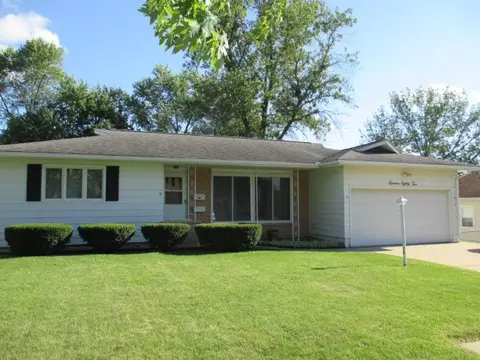 1182 E Ridgeway, Waterloo, IA 50702 photo 1