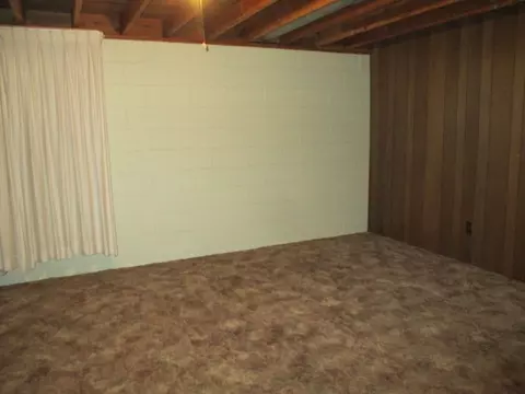1182 E Ridgeway, Waterloo, IA 50702 photo 13