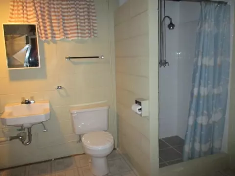 1182 E Ridgeway, Waterloo, IA 50702 photo 12