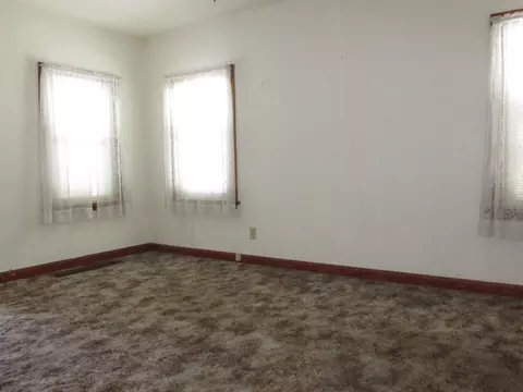 1706 Bertch Ave, Waterloo, IA 50702 photo 9