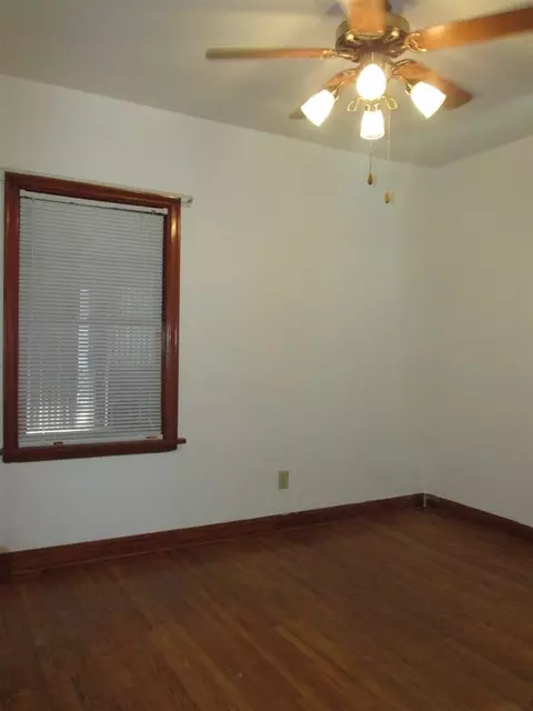 1706 Bertch Ave, Waterloo, IA 50702 photo 15