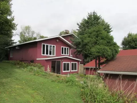 608 SE 4th Ave, Cascade, IA 52033 photo 19