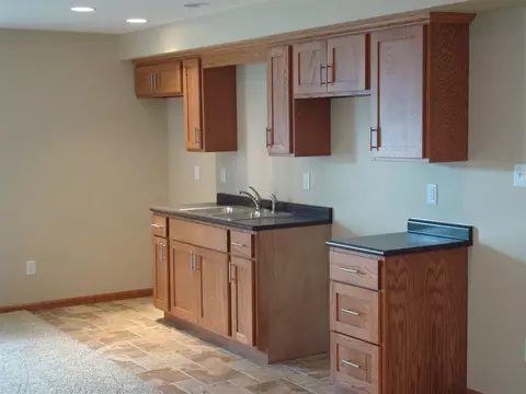 4918 Millenium Dr, Cedar Falls, IA 50613 photo 9