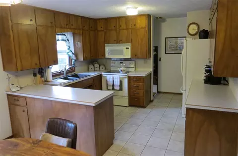 764 Eagle Rd, Waterloo, IA 50701 photo 10