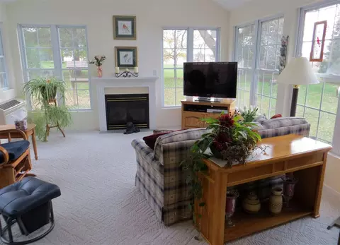 764 Eagle Rd, Waterloo, IA 50701 photo 11