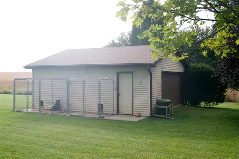 764 Eagle Rd, Waterloo, IA 50701 photo 19