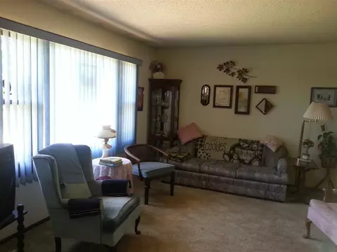 305 Town Line, Eitzen, MN 55931 photo 2