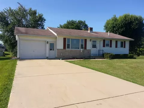 305 Town Line, Eitzen, MN 55931 photo 1