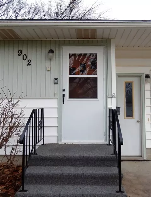 902 W 3rd St, Sumner, IA 50674 photo 20