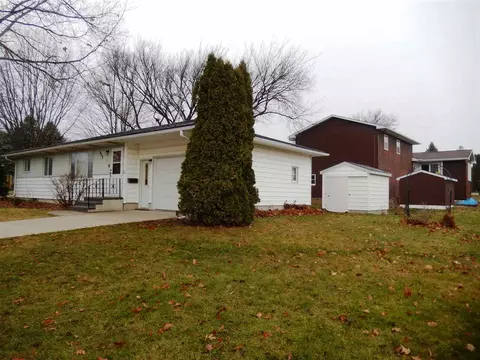 902 W 3rd St, Sumner, IA 50674 photo 13