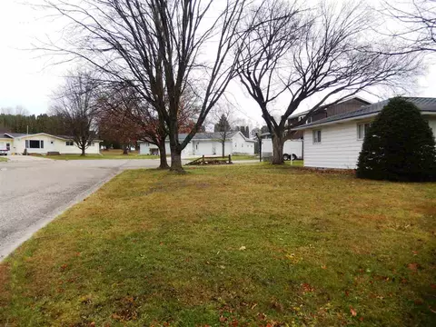 902 W 3rd St, Sumner, IA 50674 photo 18