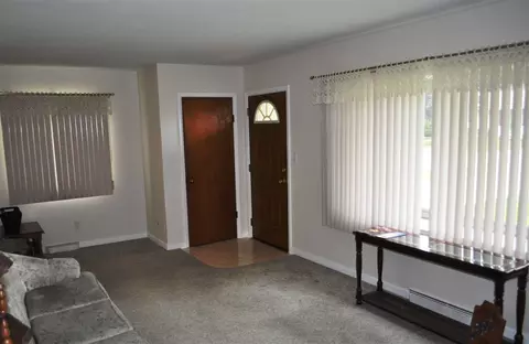 1910 Cornwall Ave, Waterloo, IA 50702 photo 5