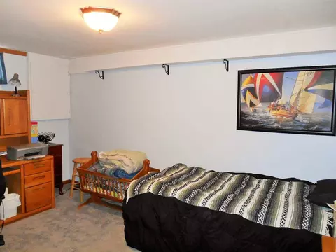 154 Vincent Rd, Waterloo, IA 50701 photo 6