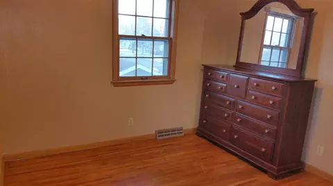 1641 Byron Ave, Waterloo, IA 50702 photo 11
