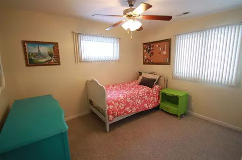 316 Progress Ave, Waterloo, IA 50701 photo 6